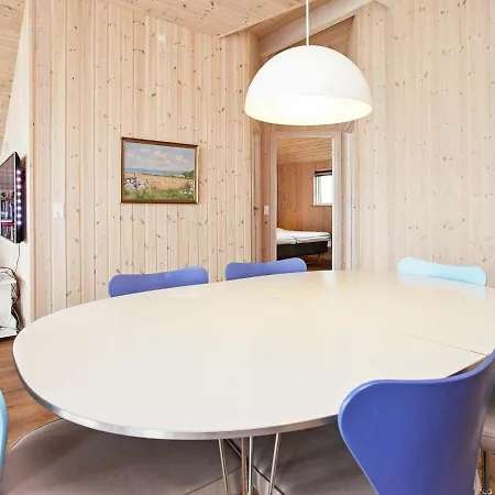 6 Person Holiday In Faaborg بيت للعطل *