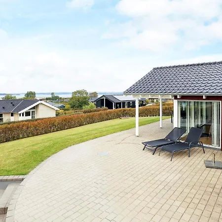 6 Person Holiday In Faaborg Prázdninový dům Bøjden